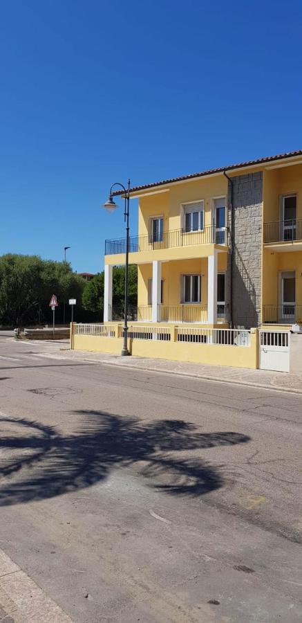 La Smeralda - Boutique Rooms And Breakfast Golfo Aranci Εξωτερικό φωτογραφία